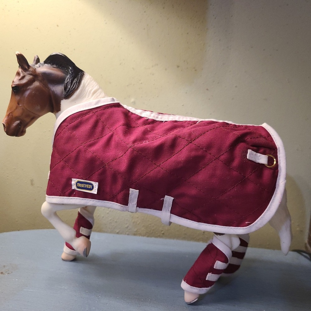 Breyer Horse Quilted Turnout Blanket Leg Wraps Traditional Burgundy White Logo